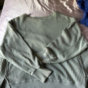 American eagle sweater